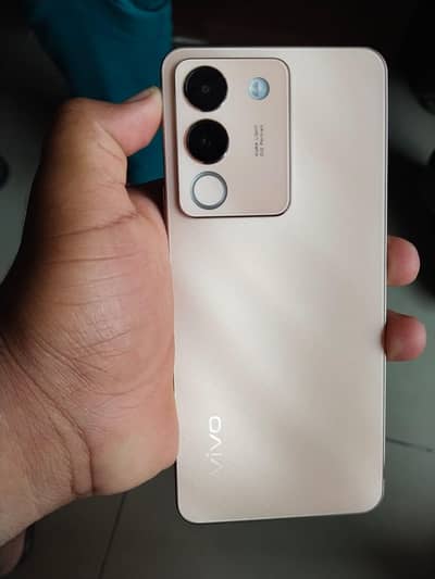 Vivo V29e 5g 8/256 exchange possible 03080274445