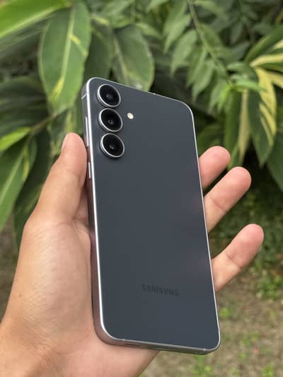 Samsung Galaxy S25 FE