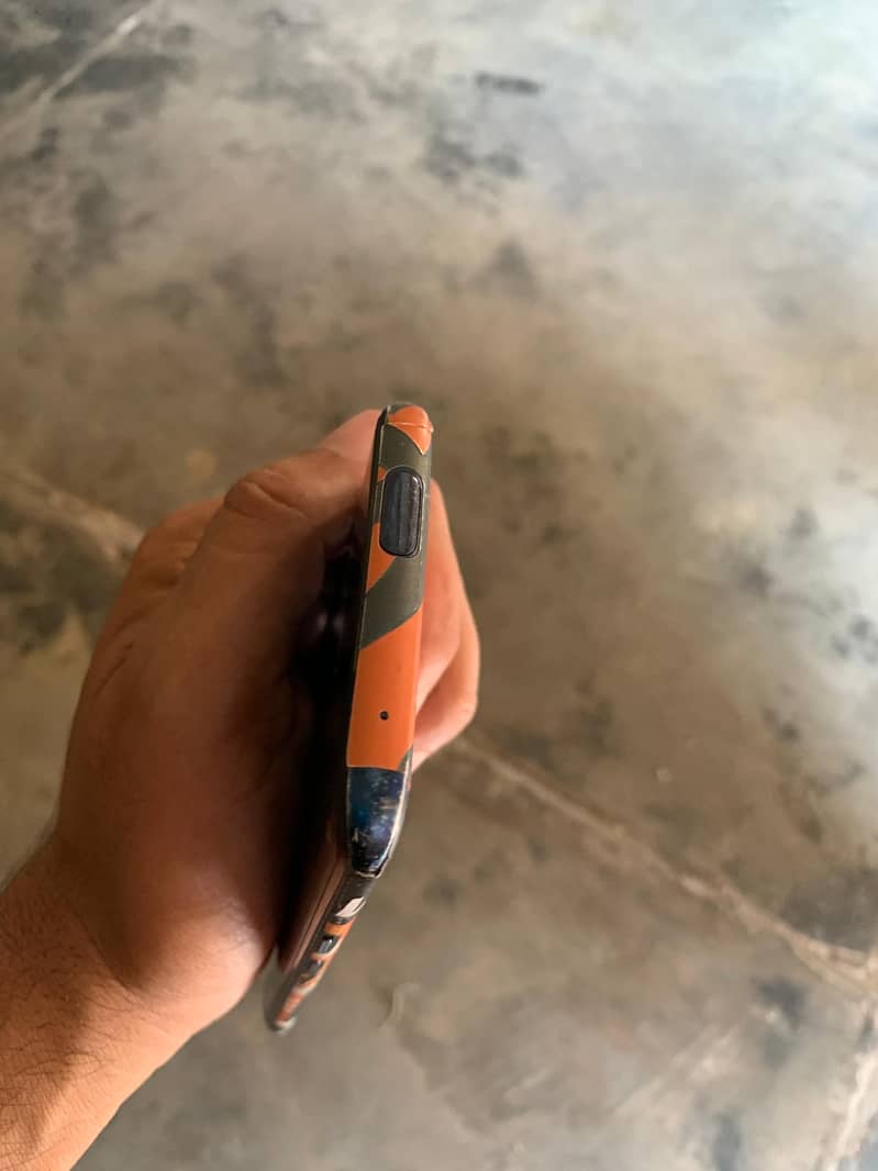 One Plus 7 Pro 6