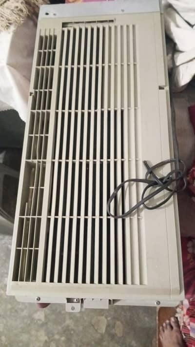 Window AC for sale ( Good condition)