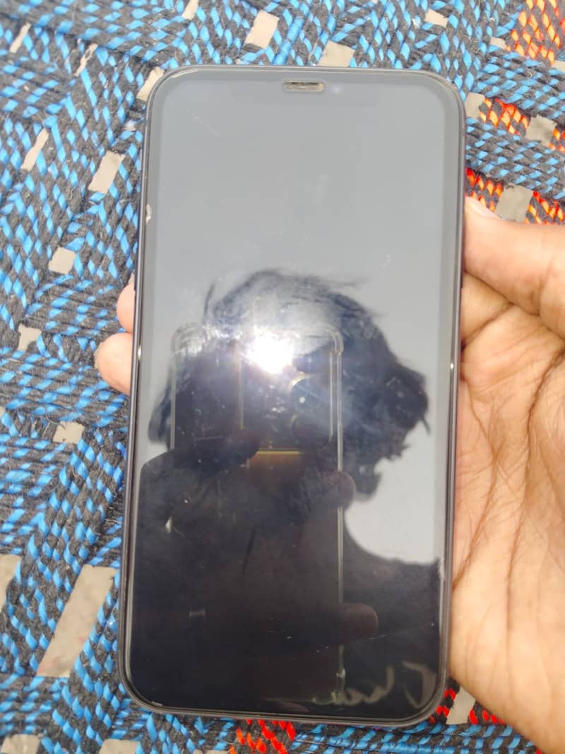 Apple iPhone 11 2
