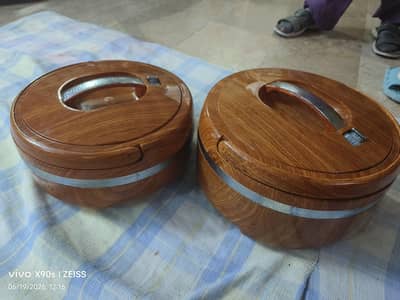 like new two hot pots