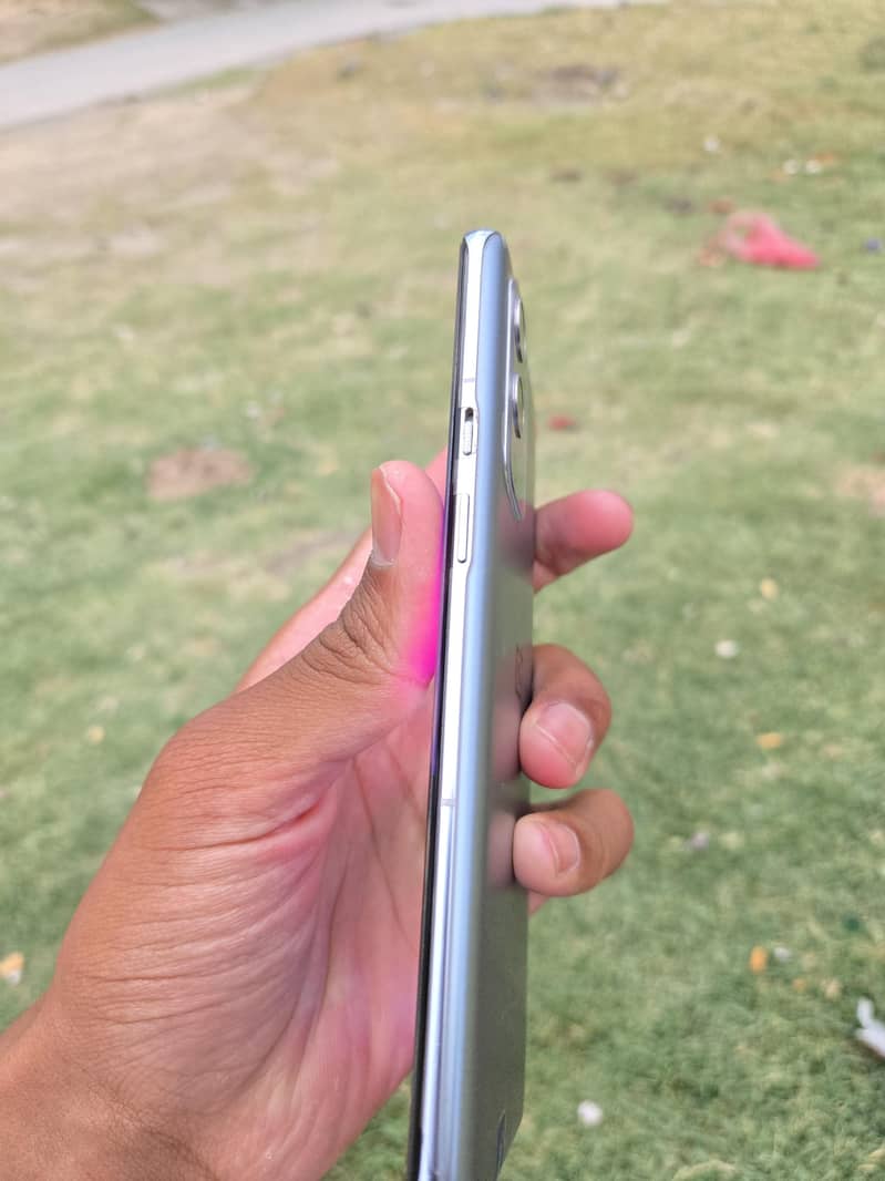 One Plus 9 Pro 4