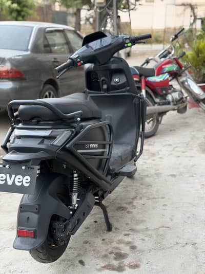 ## ** Evee S1 Electric Scooter 2026