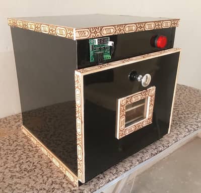 Manual incubator machine for sale.