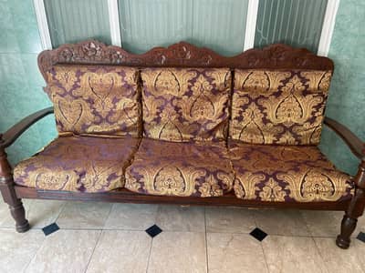 Sofa set