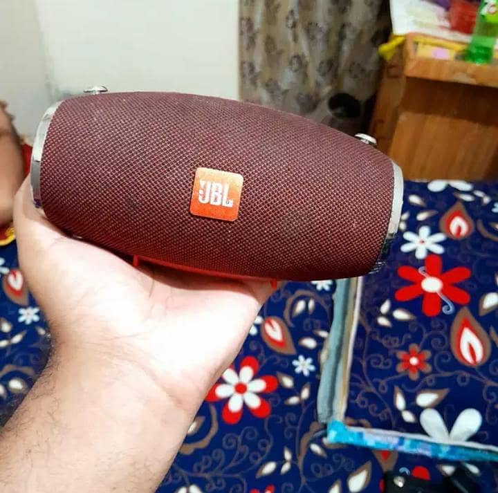 JBL Bluetooth speaker 1
