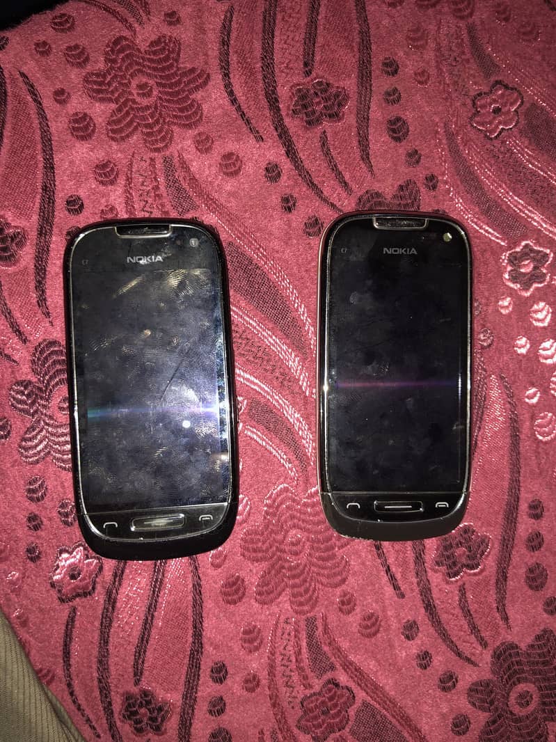 Nokia c7 2
