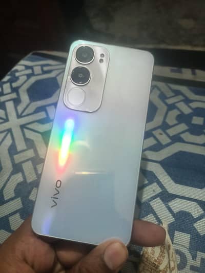 Vivo Y19s call 03476382383