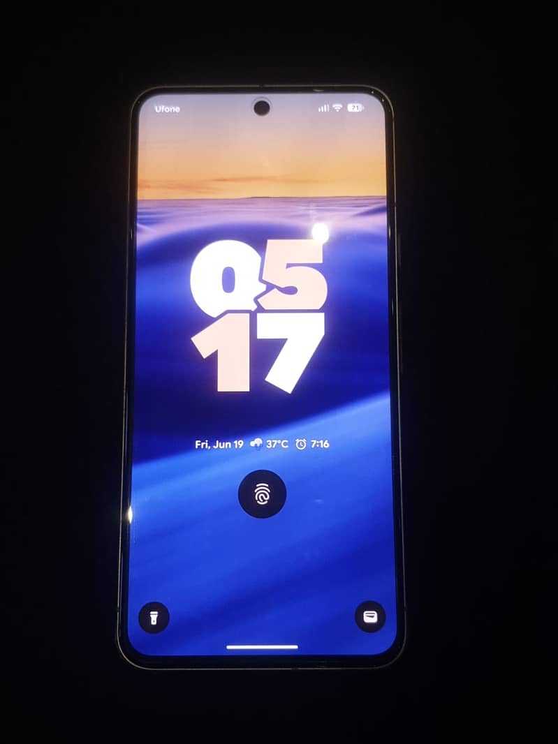 Google Pixel 8 1