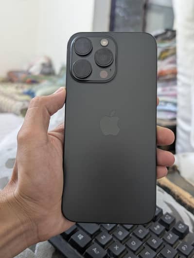 Apple iPhone 15 Pro Max