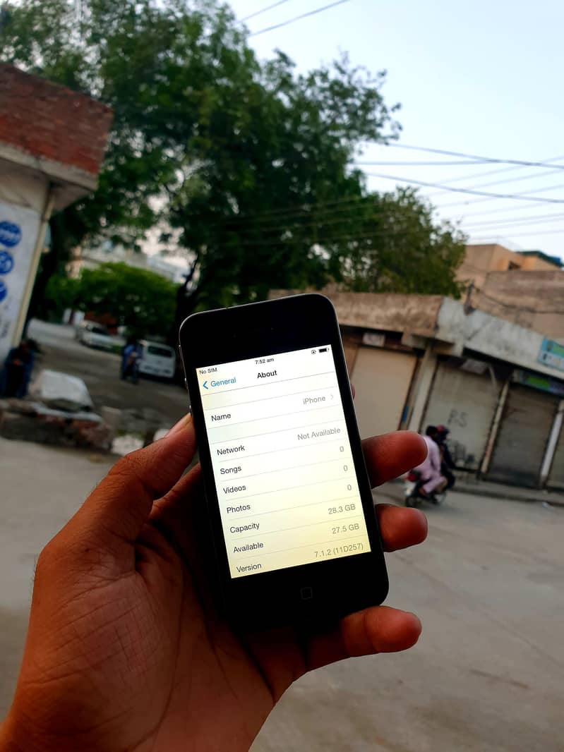 Apple iPhone 4 6
