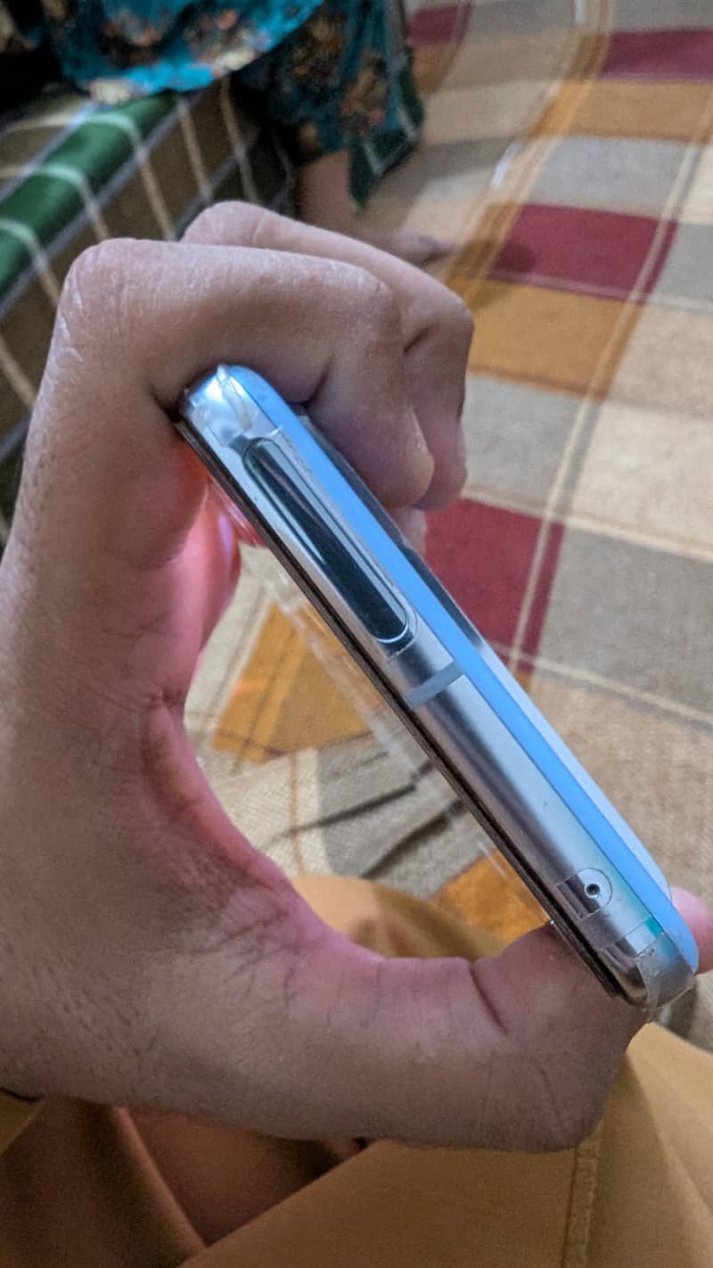 Google Pixel 8 Pro 3