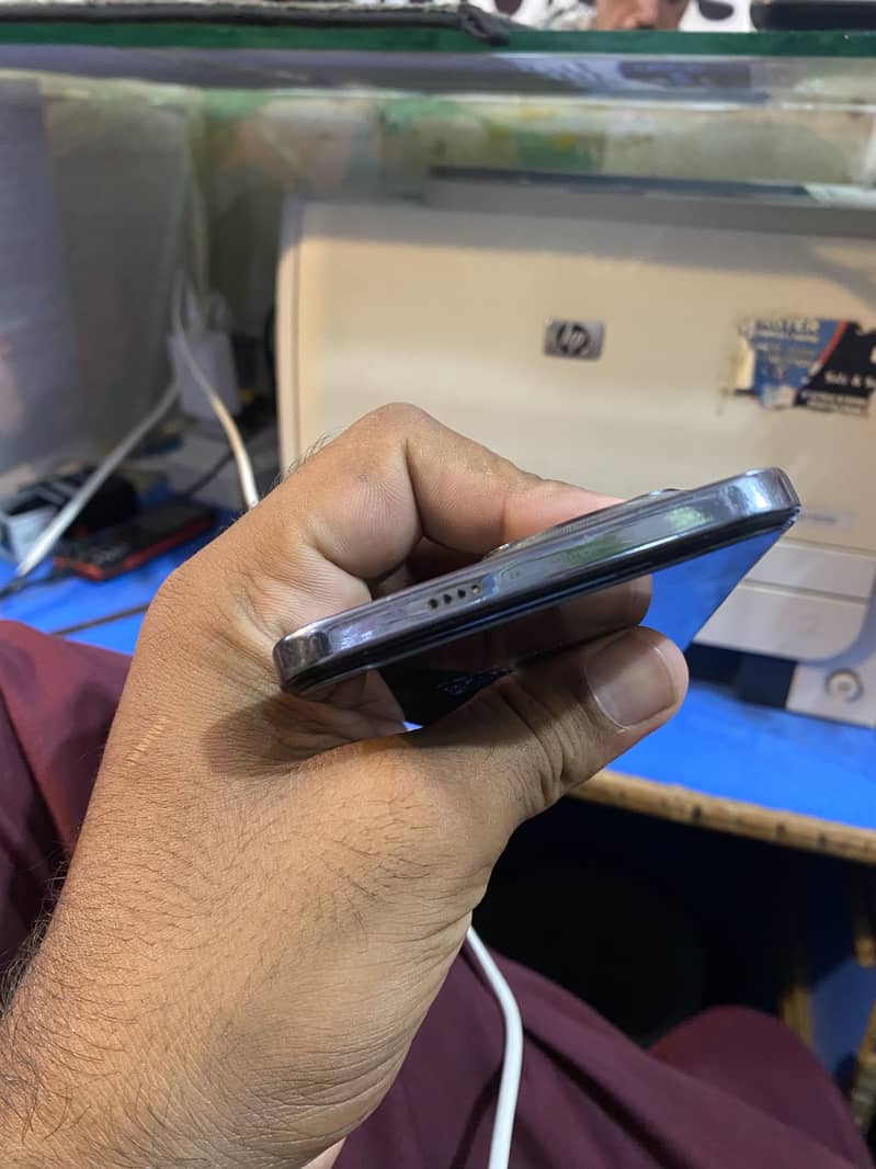 Tecno SPARK 30 Pro 4