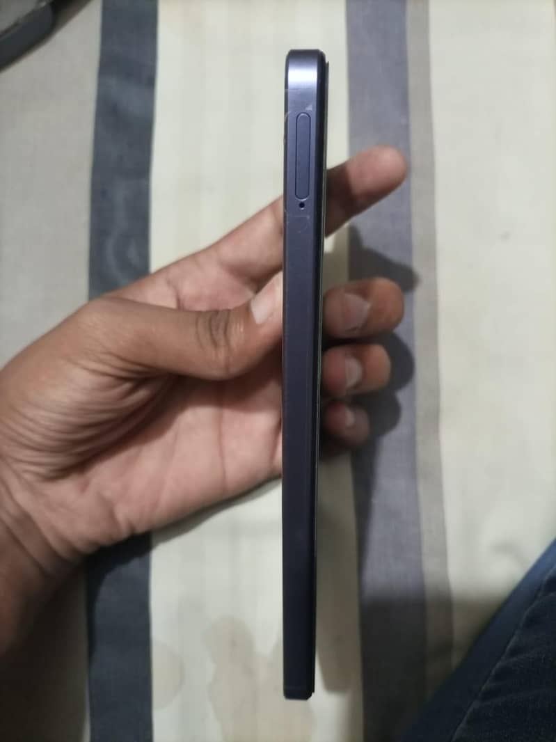 Realme Note 60 3