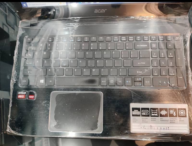 Acer- AMD Laptop 1