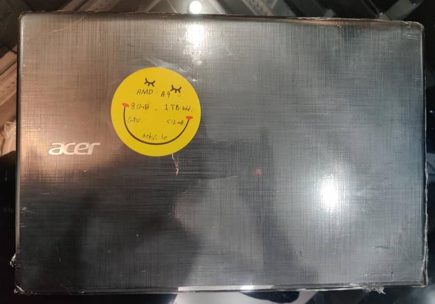 Acer- AMD Laptop 4