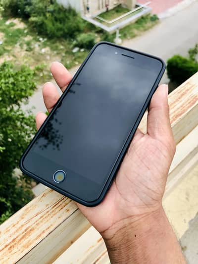 Apple iPhone 8 Plus sim work