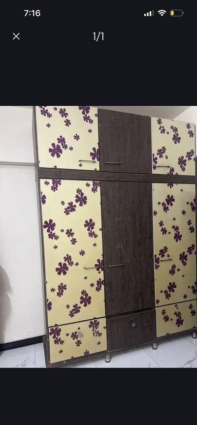 Wardrobe for sell