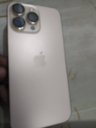 Apple iPhone 16 Pro Max