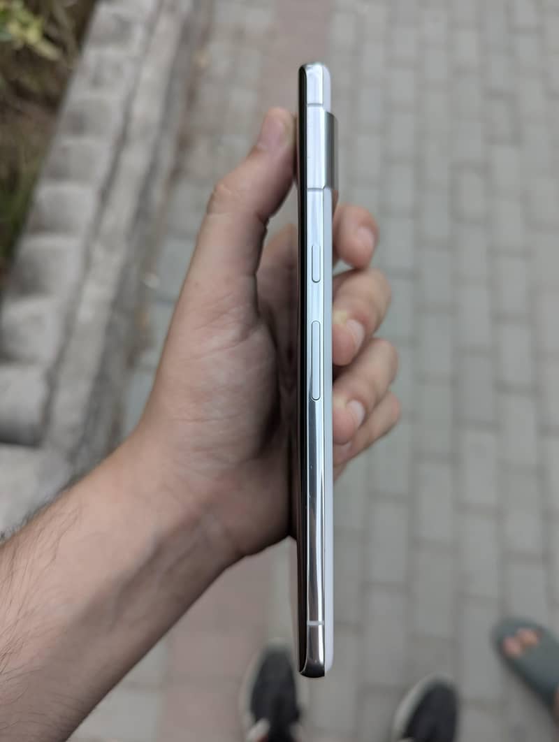 Google Pixel 7 Pro 2