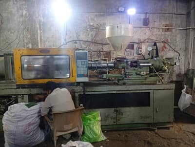 NISSIE INJECTION MOLDING MACHINE (MODEL PS120E18ASE) Made in Japan
