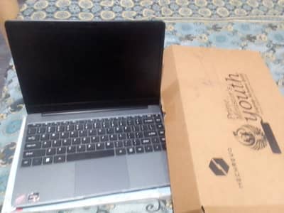 AMD Ryzen 5 7340U Processor 8 GB DDR4 RAM and a 256 GB SSD