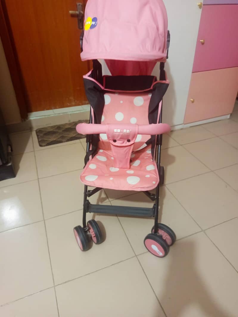 stroller 0