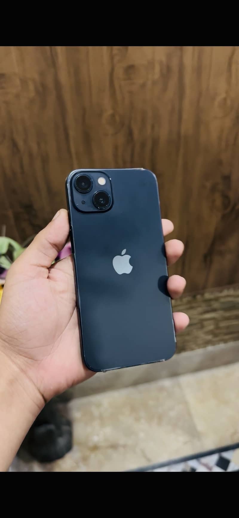 Apple iPhone 13 5