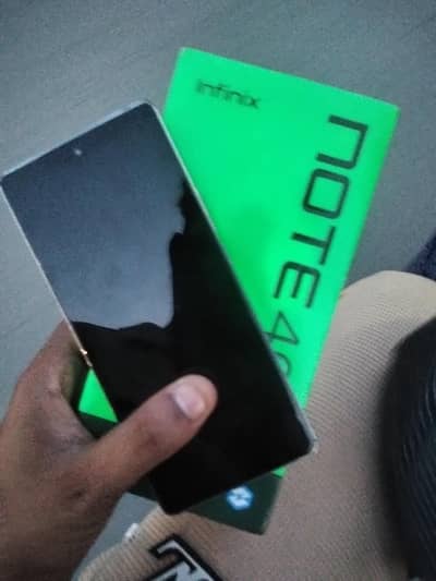 Infinix Note 40 8/256 with Box Chrger 10/9