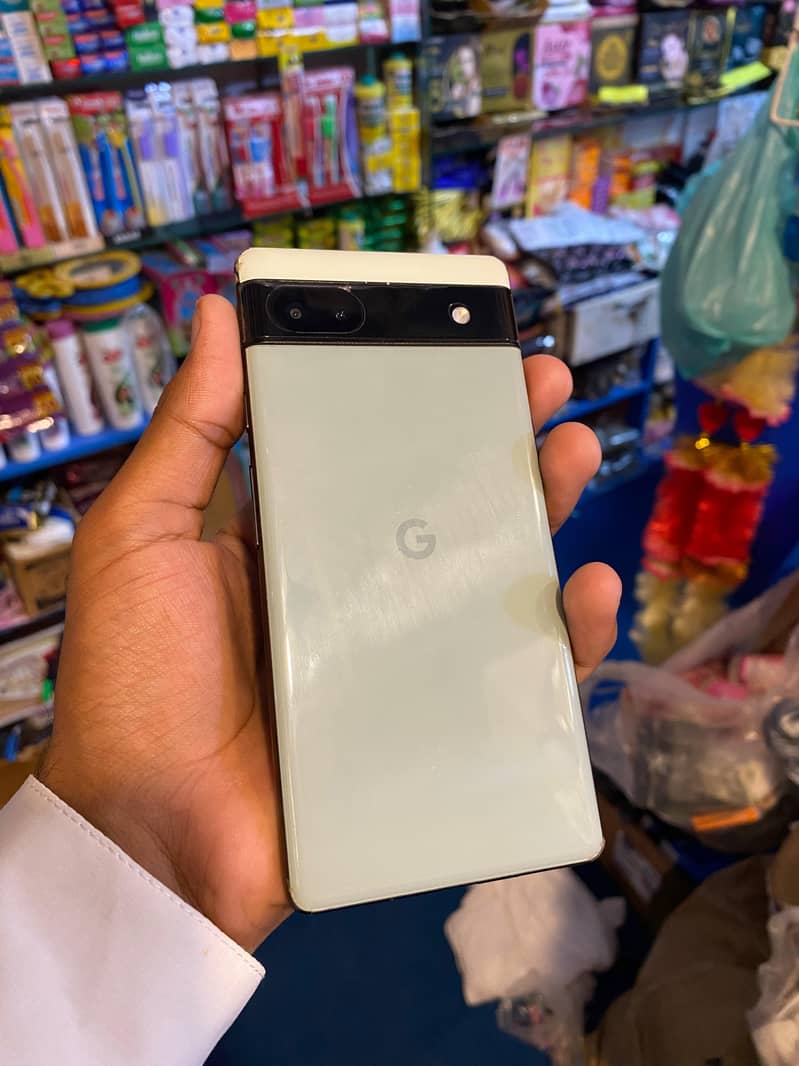 Google Pixel 6a 0