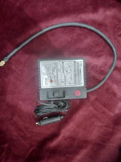 12V Car Tyre Air Compressor / Portable Air Pump – Japanese Import