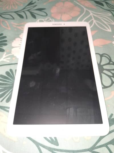 Samsung SM-T561