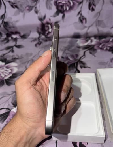 Apple iPhone 15 pro max Factory Unlock 10 10 condition with box cable