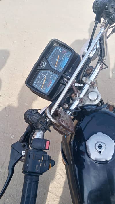 Urgent for sale 125 Bike
