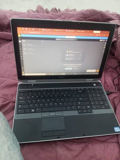 E6530 latitude 8GB Ram 128 SSD