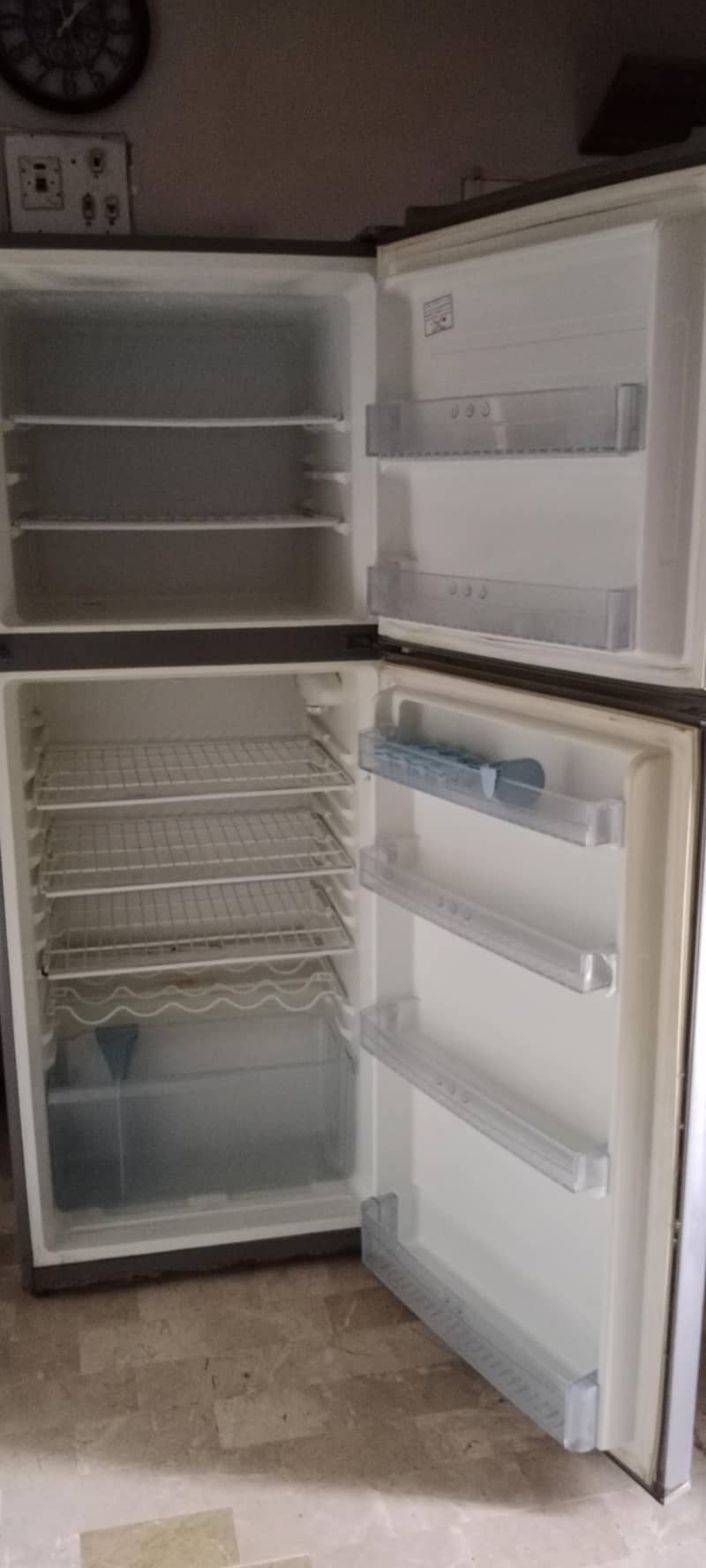 Refrigerator 4
