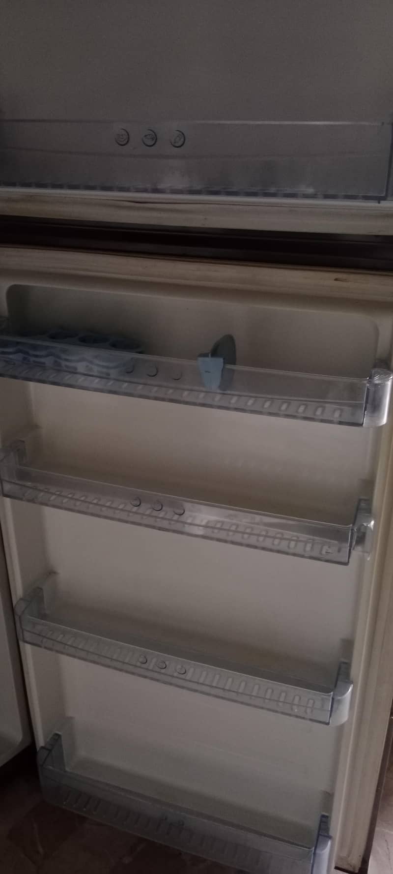 Refrigerator 5