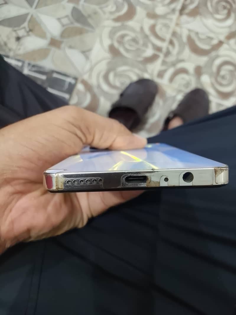 Tecno CAMON 20 4