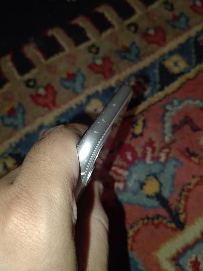 Apple iPhone 11 5