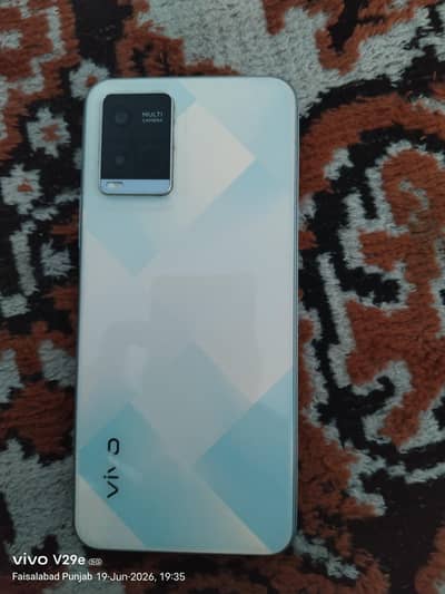 Vivo Y21