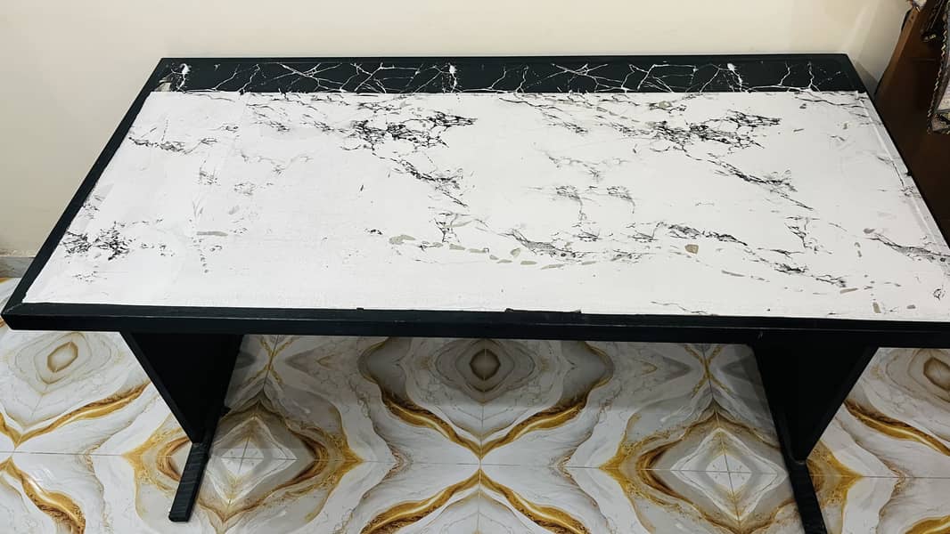 Office Admin or Reception Table 3
