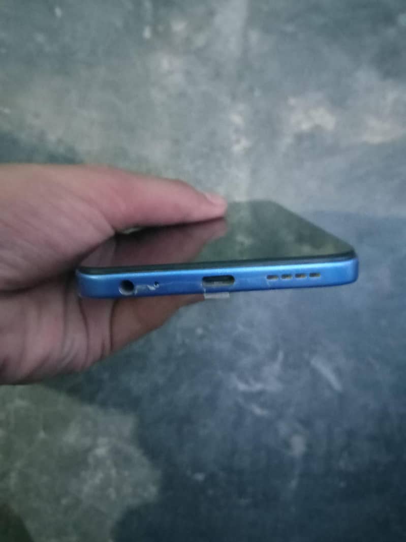 bluee 3