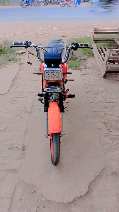 bike taiyar ha all ok ha bike good condition