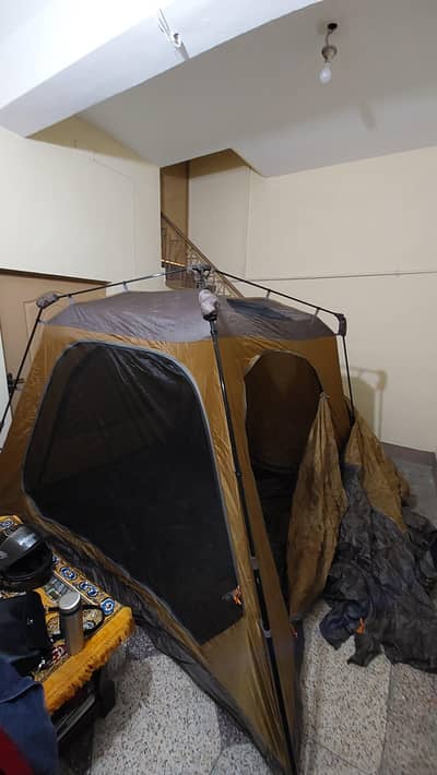 folding camp