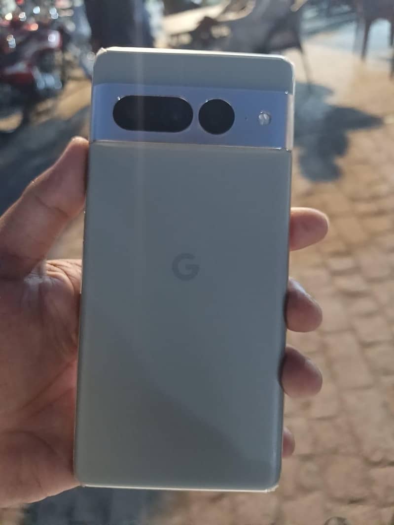 Google Pixel 7 Pro 0