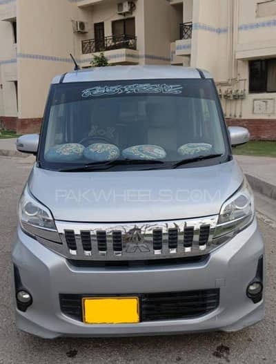 Mitsubishi EK Custom 2015