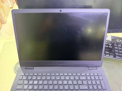 Dell Inspiron 3501 | Core i5 | 8GB RAM | 256GB SSD | 15.6"