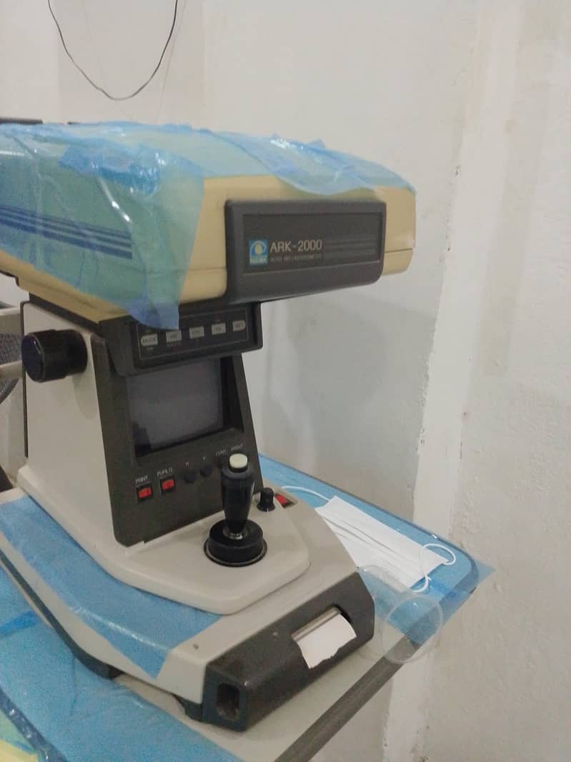 model: ARK 2000 auto ref 1
