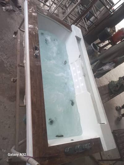 Jacuzzi bathtub